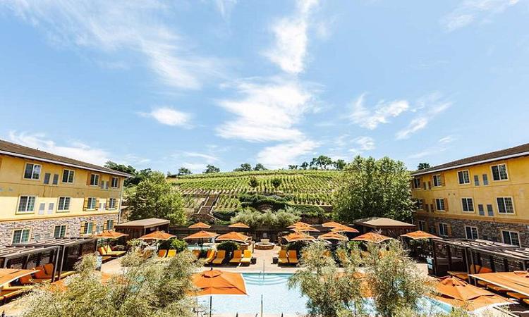 best-the-meritage-resort-and-spa-california - The GPS Guide